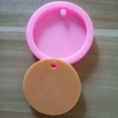 Round Keychain Silicone Mold For DIY Handmade Car Aromatherapy Pendant Epoxy Resin Crafting Casting Pink Circle Mould
