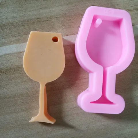 DIY Miniature Goblet Silicone Mold For Keychain Pendant Resin Casting Chocolate Biscuit Pink Wine Glass Shaped Craft Tool
