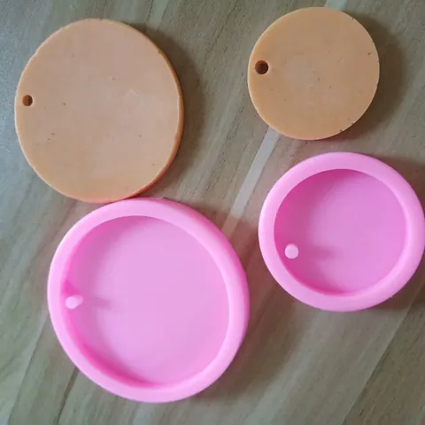 Round Keychain Silicone Mold For DIY Handmade Car Aromatherapy Pendant Epoxy Resin Crafting Casting Pink Circle Mould