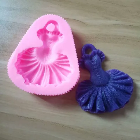 Silicone Cake Mold Dress Shape Fondant Chocolate Mold For Cupcake Cake Decoration Baking Tools DIY Sugar Craft Mold