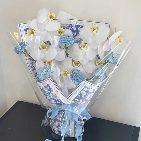 Blau und Weiß Porzellan Stil Blumenverpackungspapier 100g Kraftpapier Vintage Blumenmuster Geschenkverpackungsmaterialien Für Floristen Bouquet Party