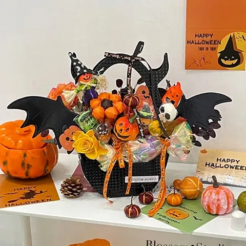 Halloween Little Devil Handheld Gift Box Bat Wing Horn Design Flower Packaging DIY Basket Festive Party Favor Supplies
