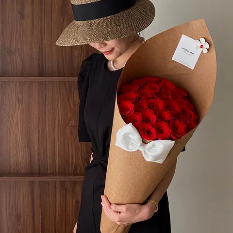 Waterproof Cardboard Ice Cream Cone Bouquet Wrapping Paper Standable Floral Packaging Sheets With Bow Stickers For DIY