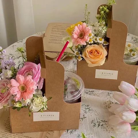 Kraft Paper Bouquet Packaging Box With Handle Portable Milk Tea Coffee Drink Takeout Carrier Box Floral Gift Wrapping Box For Valentine Day