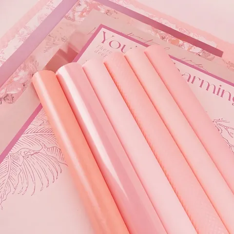 Romantic Pink Flower Wrapping Paper Waterproof Pearlescent Korean Style Bouquet Packaging Material For Valentine Mother Day