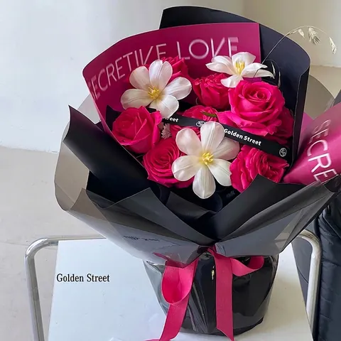 Valentine's Day Pink Kraft Flower Wrapping Paper Minimalist INS Style Red Elegant Floral Bouquet Packaging Materials Paper Sheets