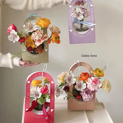 Mini Portable Flower Box Mother's Day Carnation Floral Arrangement Folding Paper Box Gift Packaging Heart Pattern Box