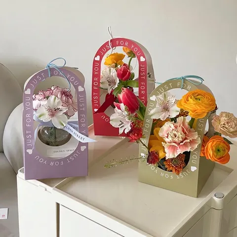 Mini Portable Flower Box Mother's Day Carnation Floral Arrangement Folding Paper Box Gift Packaging Heart Pattern Box
