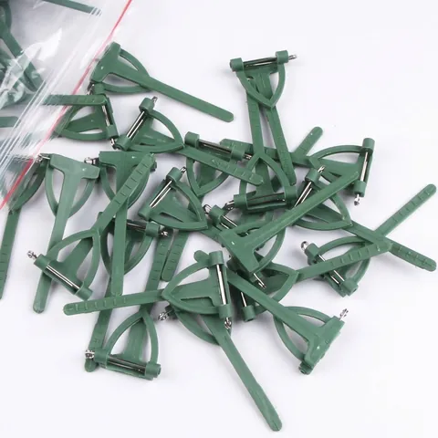Wedding Corsage Clips Triangular Green Plastic Brooch Pins Floral DIY Supplies Functional Flower Fixing Tool Accessory