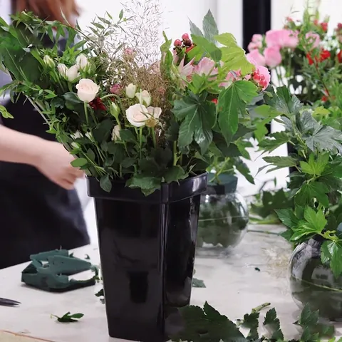 Kunststoff Quadratischer Runder Blumeneimer Profi Floristen-Eimer Minimalistisches Modernes Dekoratives Blumenarrangement-Gefäß Für Zuhause