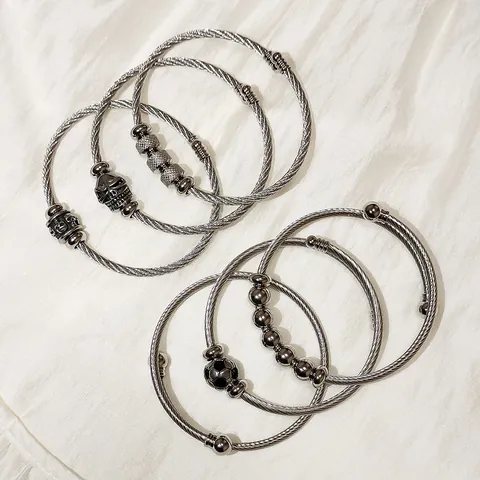 Stainless Steel Elastic Twisted Cable Cuff Bracelet For Women Men Punk Gothic Skull Football Charm Bracelet Bangle Jewelry