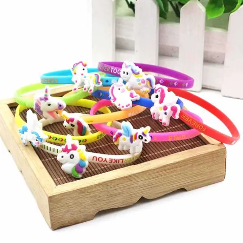 Einhorn Silikon Armband Cartoon 3D PVC Tropfkleber Sport Armband Mehrfarbig Inspirierendes Wort Armband Für Kinder Party Geschenk