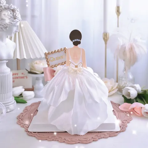 Elegant Goddess Back Profile Cake Topper With Satin Dress 3D Mesh Bow Artificial Pearl Decor For Mother Day Birthday Baking