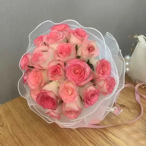 Korean Style Wavy Pleated Mesh Fabric Flower Wrapping Material With Artificial Pearl Trim For Valentine Day Bouquet Decoration