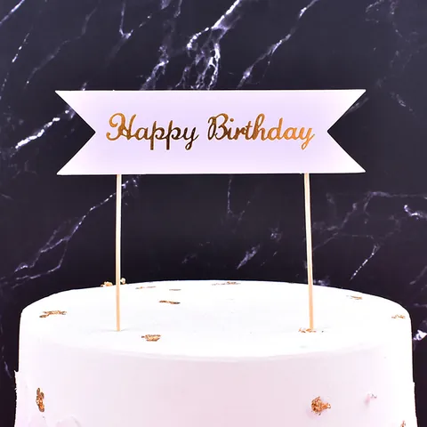 Décoration de Gâteau Happy Birthday Marquage à Chaud Or Bannière en Queue d'Aronde Blanc Papier Bâtons de Bambou Fête