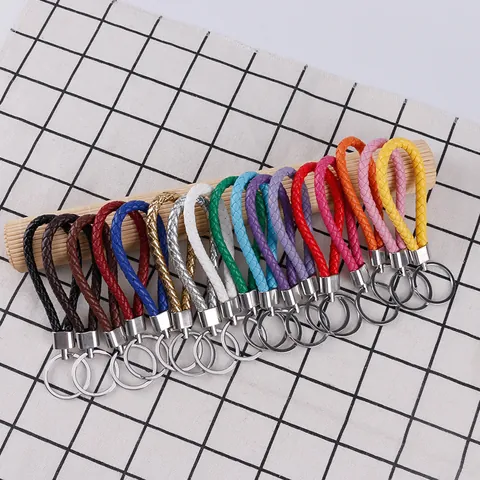 Creative Woven PU Leather Rope Keychain Minimalist Car Pendant Braided Key Ring Metal Alloy Buckle Handbag Charm Decoration Gift