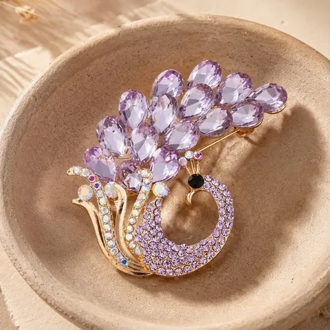 Elegant Purple Peacock Brooch For Women Luxury Rhinestone Animal Pin Gold Plated Inlaid Crystal Suits Dress Accessory Jewelry