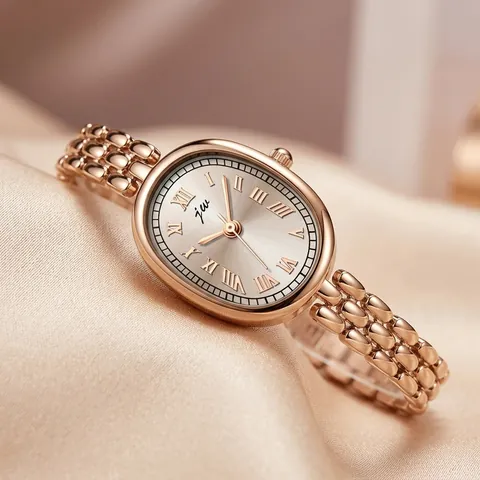 Elegant Women Quartz Watch Vintage Oval Dial Alloy Link Bracelet Roman Numeral Indices Casual Fashion Wristwatch
