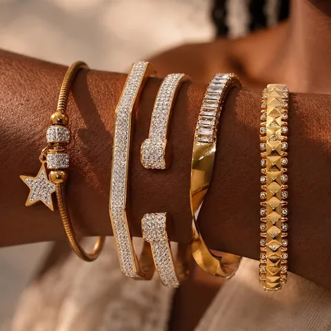 Luxurious Pave Rhinestone Geometric Open Bangle 18K Gold Plated Stainless Steel Star Pendant Bracelet Set For Women Jewelry