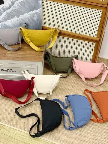 Minimalistische Halve Maan Schoudertas Nylon Crossbody Dumpling Tas voor Vrouwen Casual Veelzijdige Effen Kleur Tas