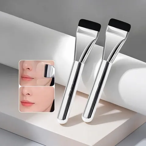 Brocha Plana para Base Ultra Delgada Brocha de Maquillaje Profesional para Corrector Líquido Mascarilla Con Mango Plateado