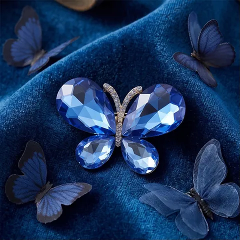 Exquisite Schmetterling Strass Brosche Pin Für Damen Luxus Tier Revers Pin Für Anzug Mantel Mode Schmuck Zubehör