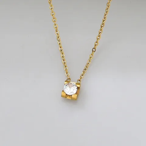 Minimalist Stainless Steel 18K Gold Plated Bezel Set Rhinestone Heart Pendant Necklace For Women Men Fashion Jewelry