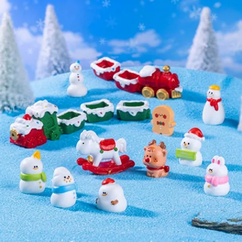 Christmas Snowman Reindeer Gingerbread Man Resin Figurine Mini Landscape Ornament DIY Xmas Decoration Micro Scene Accessories