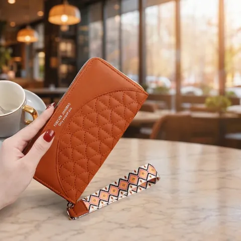 Women Long Wallet PU Leather Quilted Zipper Clutch Large Capacity Card Holder Ethnic Pattern Wrist Strap