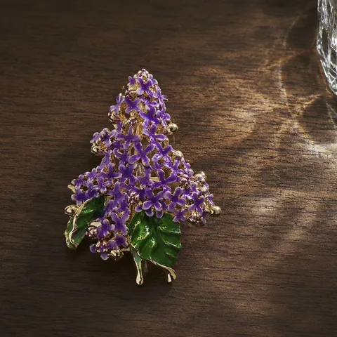 Luxury Alloy Purple Lilac Flower Brooch Enamel Floral Corsage Pin For Women High-End Anti-Glare Jewelry Accessory Gift