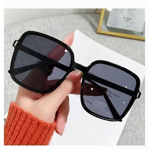Fashion Square Frame Sunglasses For Men Women UV400 Protection PC Frame AC Lens Rivet Decor Trendy Street Style Eyewear