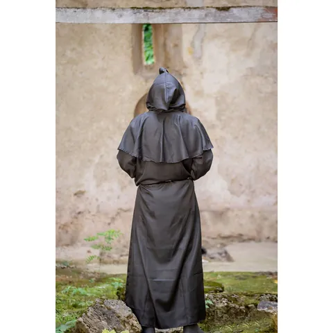 Middeleeuws Priestergewaad Met Kapmantel Touwriem Kruis Ketting Halloween Cosplay Kostuum Voor Mannen Vrouwen
