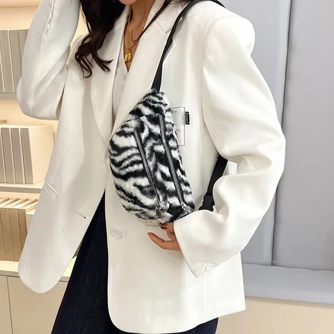 Women Plush Chest Bag Sherpa Fleece Crossbody Bag Cotton Polyester Animal Print Waist Pack Casual Shoulder Fanny Pack