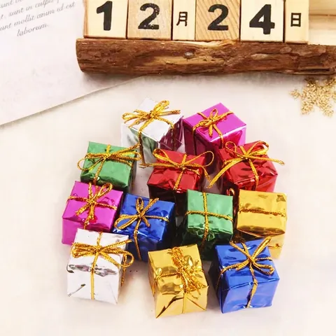 Mini Christmas Gift Box Ornaments Multicolor Foam Small Hanging Decorations For Christmas Tree Party Home Scene Decor