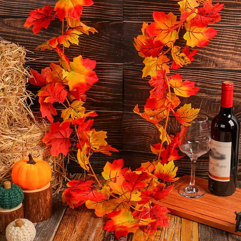 Ghirlanda di Foglie d'Acero Artificiali Decorazione per il Ringraziamento e Autunno Viti Sospese per la Casa Festa Parete