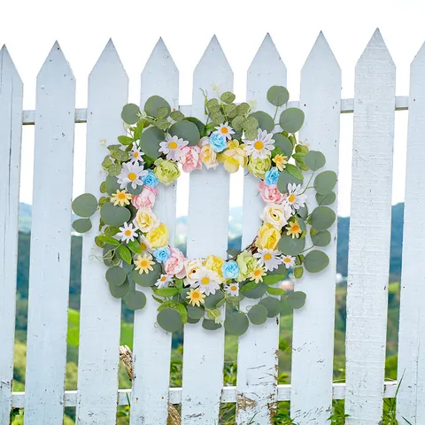 Couronne de Marguerites Roses Artificielles Printemps Été Couronne Florale pour Porte Extérieur Jardin Maison Couronne Eucalyptus