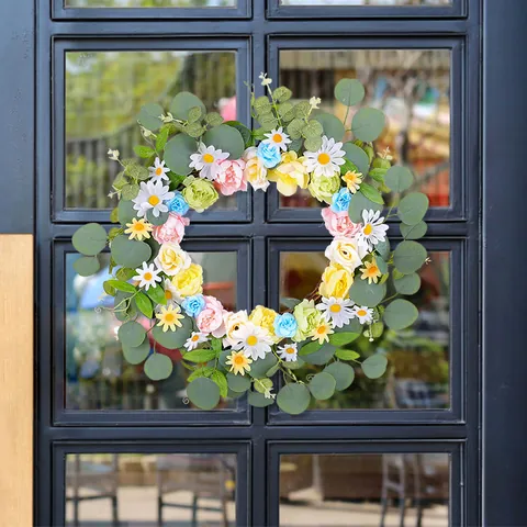 Couronne de Marguerites Roses Artificielles Printemps Été Couronne Florale pour Porte Extérieur Jardin Maison Couronne Eucalyptus