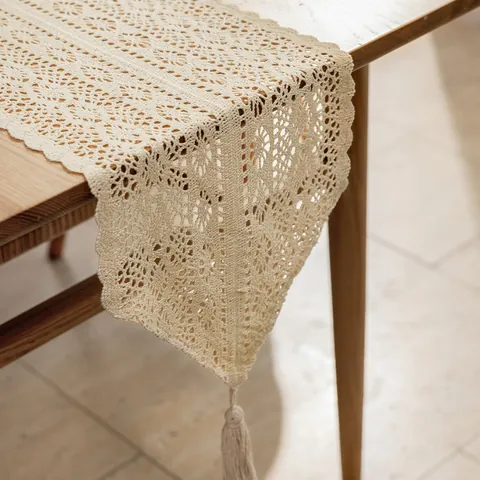 American Country Hollow Out Crochet Table Runner Vintage Cotton Lace Tassel Tablecloth Shabby Chic Coffee Table TV Cabinet Decor