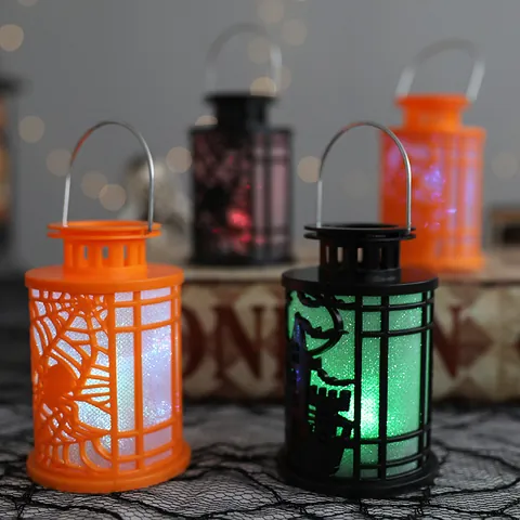 Halloween Creative Spider Hollow LED Lantern Portable Glowing Lamp Kids Decoration Party Props Gifts Decorative Oil Lamp
