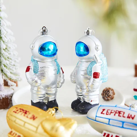 Creative Christmas Tree Ornaments Irregular Shaped Hanging Pendants PVC Shiny Starfish Astronaut Octopus Spaceship Decor