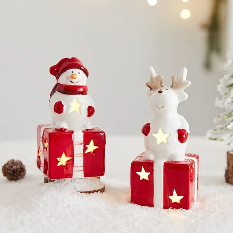 Ornamenti Natalizi in Ceramica Luminosi Statuetta Babbo Natale Renna Pupazzo di Neve Intaglio a Stella Decorazione da Scrivania