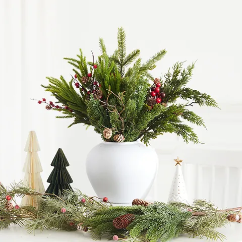 Weihnachten Künstliche Kiefernzweige mit Tannenzapfen und Roten Beeren PVC Grüne Stiele für Weihnachtsdeko Vasen Arrangement
