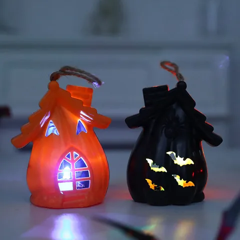 Decorazione LED Luminosa a Forma di Casa Stregata di Halloween in PVC Zucca Pipistrello Ragno Lanterna Per Festa Bar