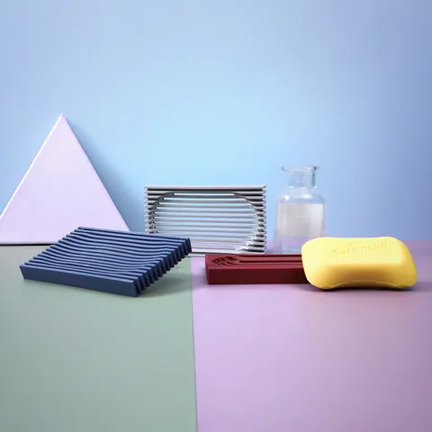 Soft TPR Rubber Soap Dish Draining Soap Holder For Bathroom Kitchen Non-Slip Soap Tray Striped Grid Design Home Organizer