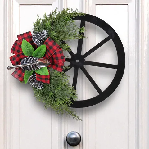 Couronne De Roue De Charrette De Noël Avec Noeud À Carreaux Aiguilles De Pin Pommes De Pin Argentées Cuillère En Métal