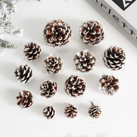 Natürliche Tannenzapfen Weihnachtsbaum Dekoration Schnee-Effekt Weiß Bemalte Trockenblumen DIY Handwerk Material Für Weihnachten