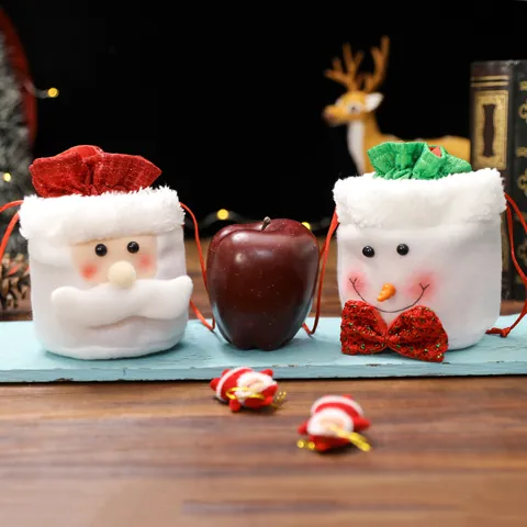 Festive Christmas Plush Gift Bag Reindeer Snowman Santa Claus Drawstring Candy Bag Apple Packaging Party Decoration