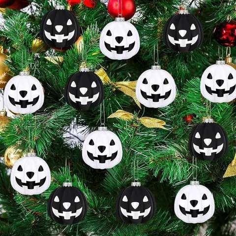 Decorazioni da Appendere Zucca di Halloween in Plastica Dipinta Volto di Fantasma Palle Decorative per Festa Casa Nero Bianco