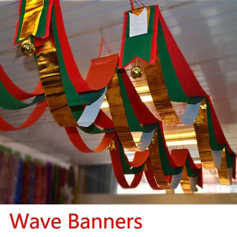 Christmas Decoration Wave Flag Ceiling Hanging Banner Red Green Gold Satin Cloth Bunting With Bells For Holiday Party New Year Decor