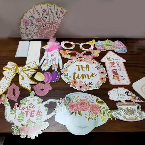 Tee-Party Foto-Requisiten Set Heißprägung Papier Floral Rahmen Maske Requisiten Für Geburtstag Party Hochzeit Dekorationen